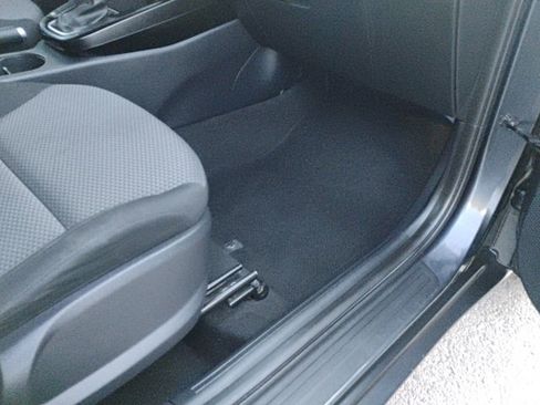 Used 2020 Kia Soul LX image 13