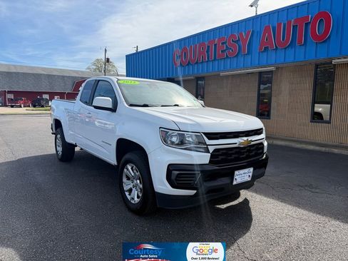 Used 2022 Chevrolet Colorado LT w/ Fleet Safety Package RWD image 1