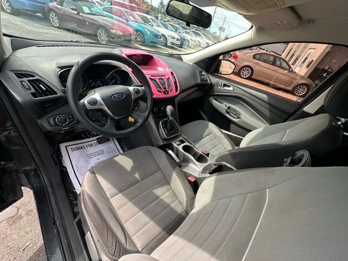 Used 2013 Ford Escape SE image 8