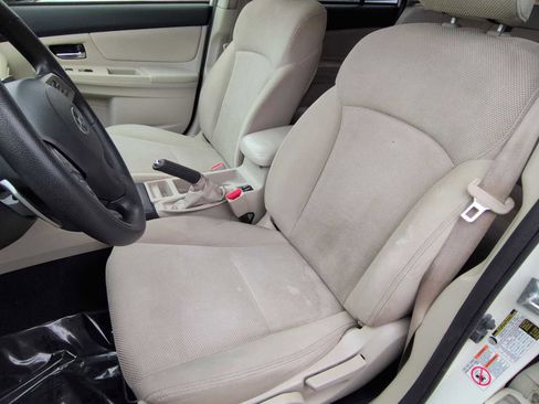 Used 2014 Subaru Crosstrek 2.0i Premium w/ Moonroof Package image 17