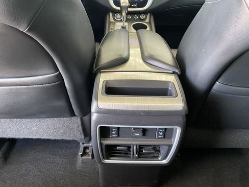 Used 2017 Nissan Murano Platinum w/ Platinum Technology Package AWD/4WD image 40