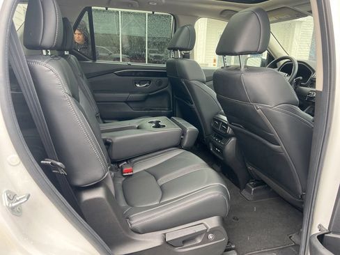 Used 2023 Honda Pilot Touring image 68