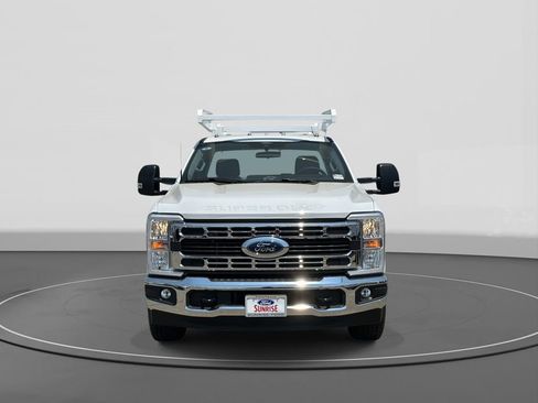 New 2025 Ford F350 XL w/ XL Chrome Package image 3