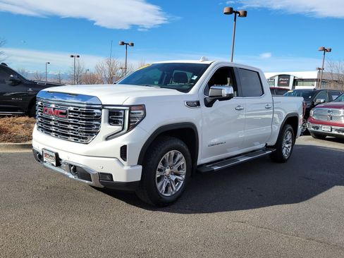 Used 2024 GMC Sierra 1500 Denali w/ Technology Package image 4