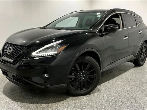 Used 2023 Nissan Murano SL image 3