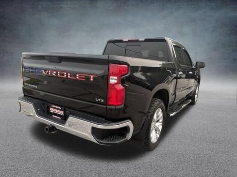 Used 2021 Chevrolet Silverado 1500 LTZ AWD/4WD image 7