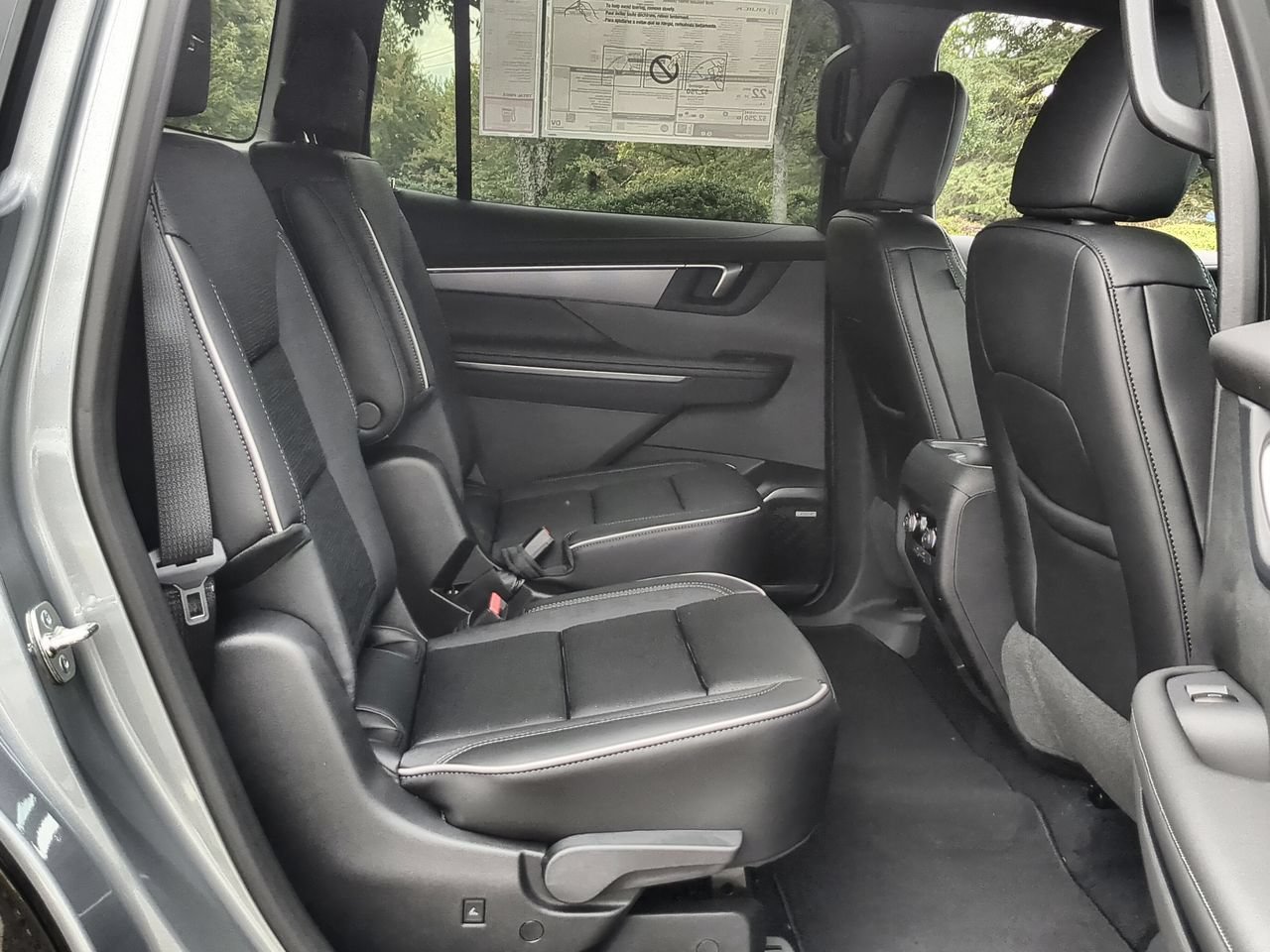 Used 2026 Buick Enclave Sport Touring w/ Power Package FWD image 27