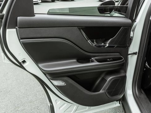 Used 2022 Lincoln Corsair AWD w/ Equipment Group 101A image 28