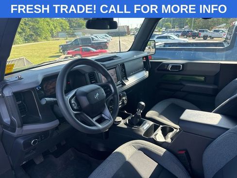 Used 2022 Ford Bronco 2-Door AWD/4WD image 3