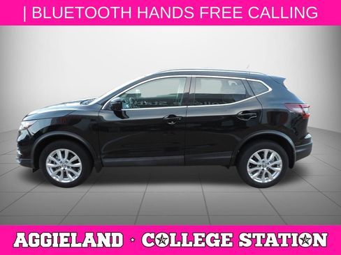 Certified 2021 Nissan Rogue Sport SV w/ Technology Package FWD image 7