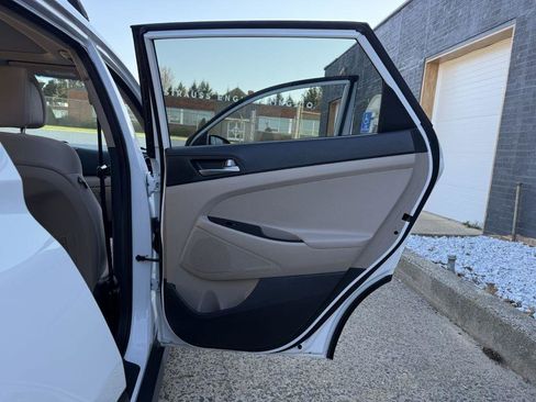 Used 2017 Hyundai Tucson Value image 22