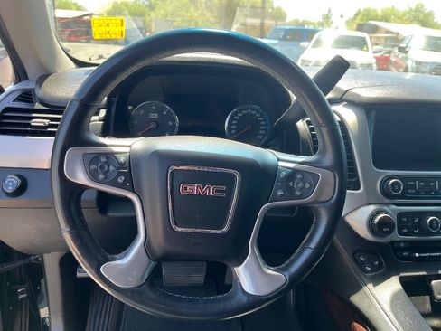 Used 2017 GMC Yukon SLT RWD image 10