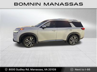 Used 2024 Nissan Pathfinder Platinum