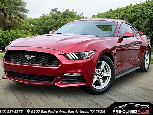 Used 2015 Ford Mustang Coupe image 1