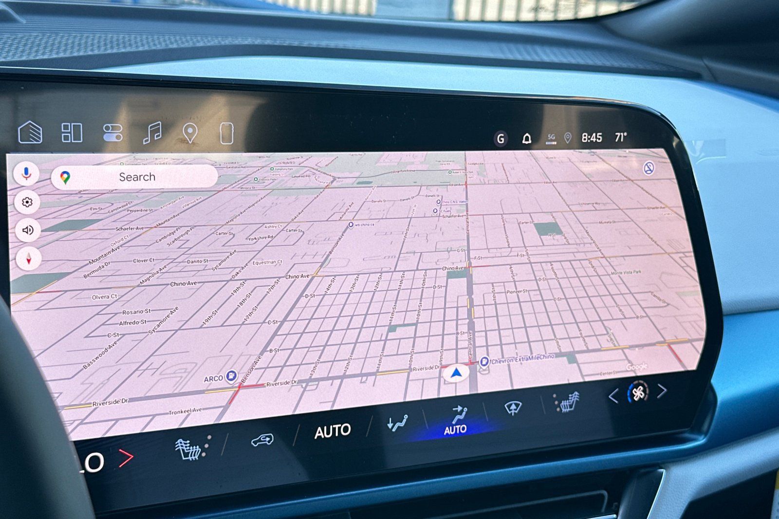 New 2026 Chevrolet Equinox EV LT FWD image 22