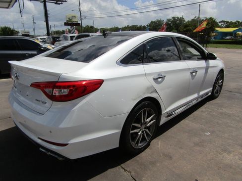 Used 2015 Hyundai Sonata Sport 2.0T w/ Option Group 07 FWD image 4