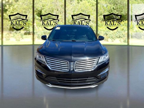 Used 2016 Lincoln MKC Reserve image 2