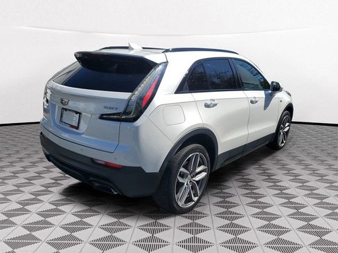 Used 2019 Cadillac XT4 Sport w/ Driver Awareness Package FWD image 6