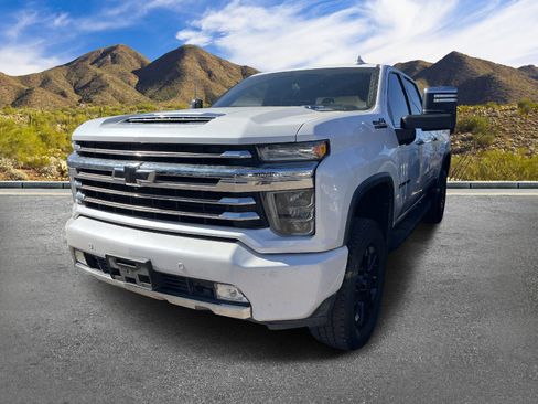 Used 2020 Chevrolet Silverado 2500 High Country w/ Z71 Off-Road Package image 13