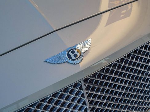 Certified 2016 Bentley Continental GT image 6