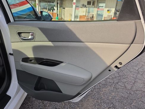 Used 2016 Kia Optima EX FWD image 24