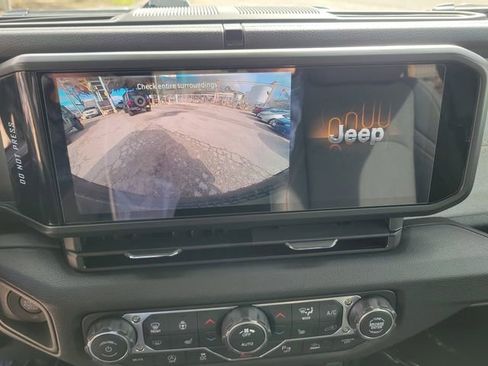 New 2026 Jeep Wrangler Unlimited Sport AWD/4WD image 23