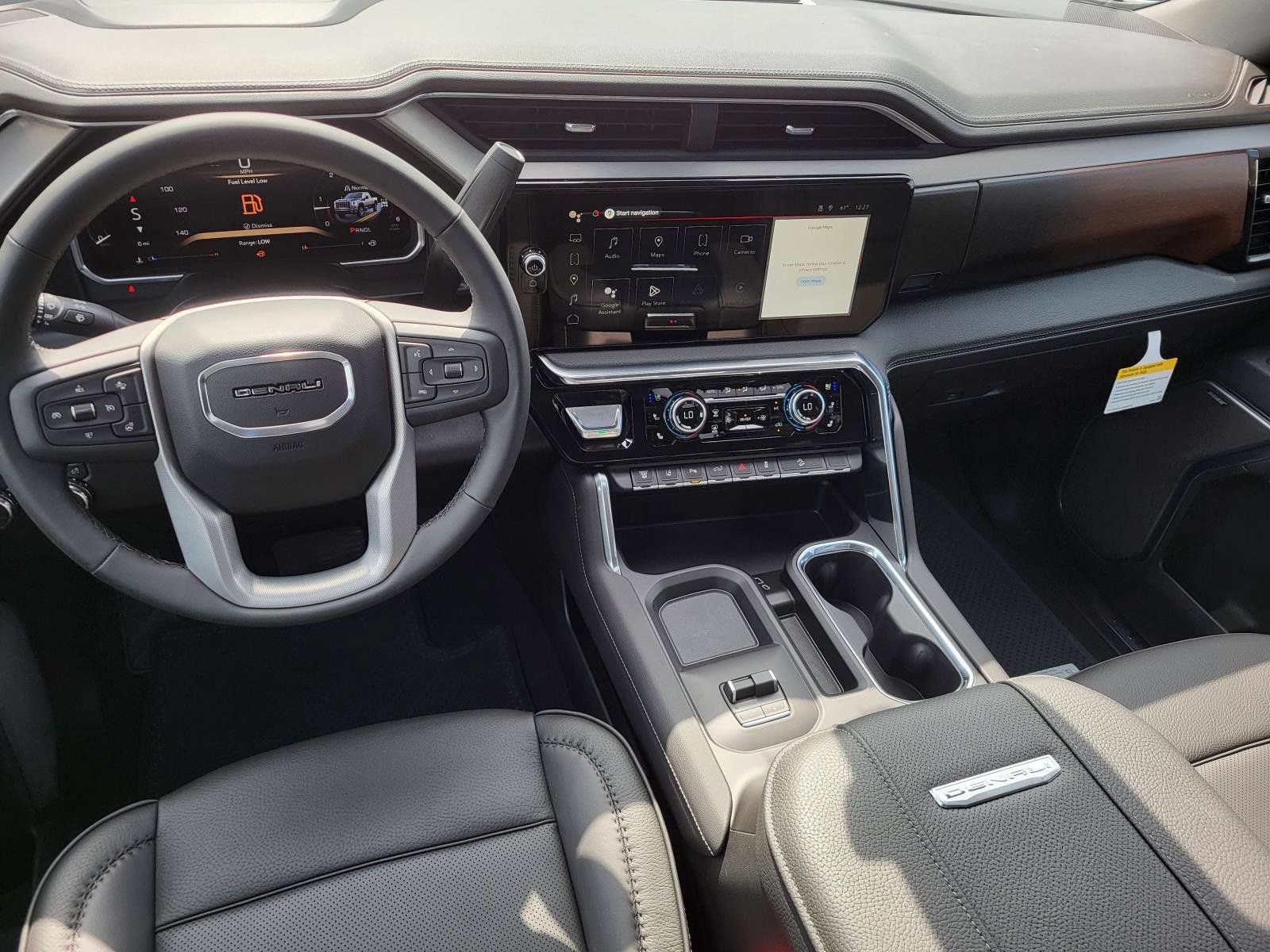 New 2026 GMC Sierra 2500 Denali w/ Denali Reserve Package AWD/4WD image 5