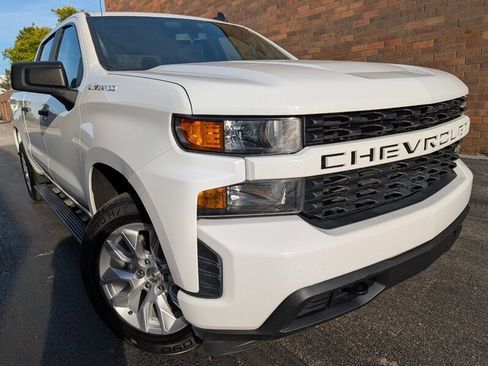 Used 2022 Chevrolet Silverado 1500 Custom AWD/4WD image 31