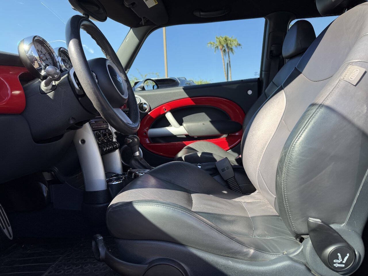 Used 2005 MINI Cooper S FWD image 10