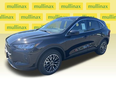 New 2025 Ford Escape SE w/ PHEV Premium Package image 11