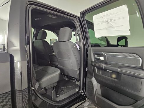 New 2026 RAM 2500 Big Horn AWD/4WD image 35