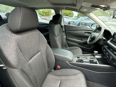 Used 2024 Honda Accord EX image 27