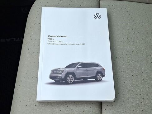 Used 2021 Volkswagen Atlas SEL image 33
