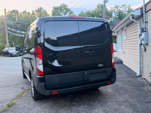 Used 2017 Ford Transit 150 130 Low Roof w/ Exterior Upgrade Package RWD image 5