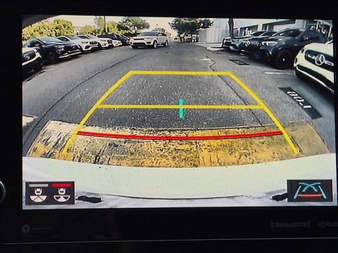 Used 2022 Toyota Camry XSE FWD image 11