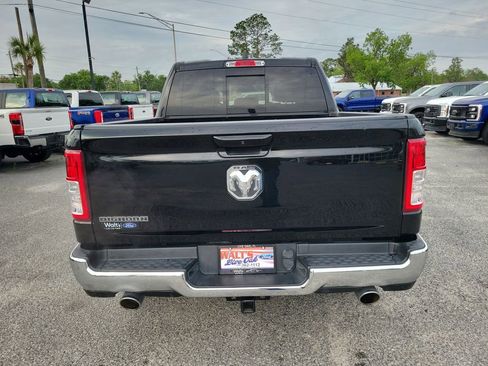 Used 2022 RAM 1500 Big Horn RWD image 9