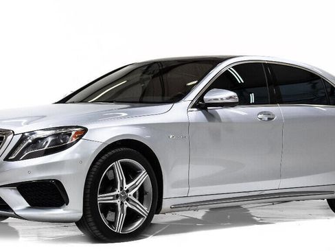 Used 2014 Mercedes-Benz S 63 AMG 4MATIC Sedan image 2