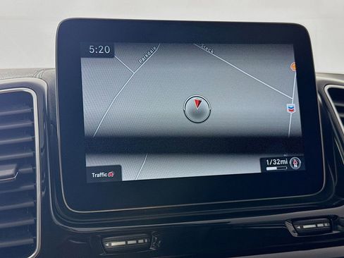 Used 2018 Mercedes-Benz GLS 550 4MATIC image 14