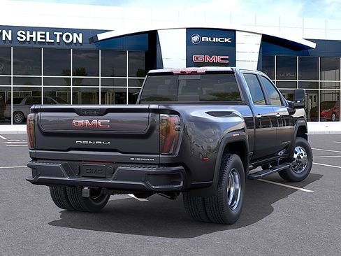 New 2026 GMC Sierra 3500 Denali w/ Technology Package AWD/4WD image 4