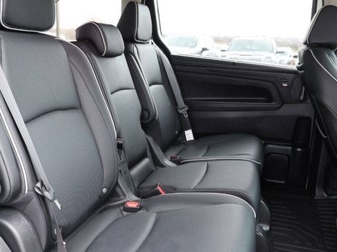 Used 2025 Honda Odyssey Elite image 16