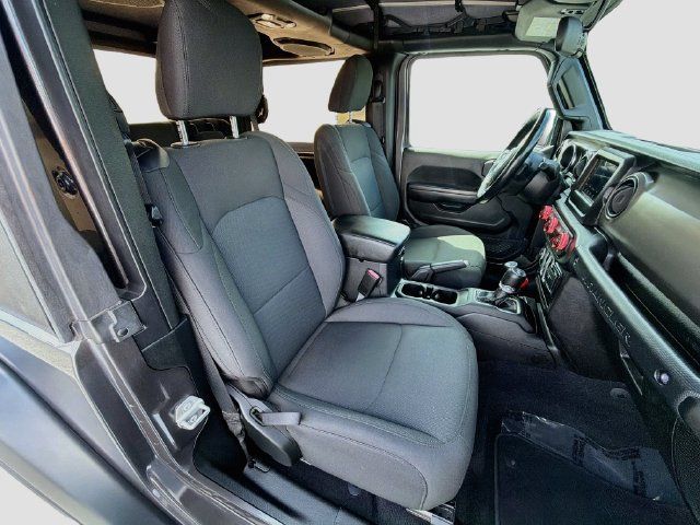 Used 2021 Jeep Wrangler Sport AWD/4WD image 29