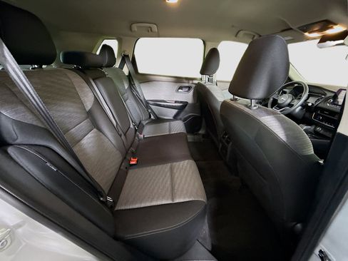 Used 2023 Nissan Rogue SV image 27