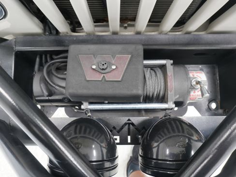 Used 2005 Jeep Wrangler Rubicon w/ Security Group AWD/4WD image 29