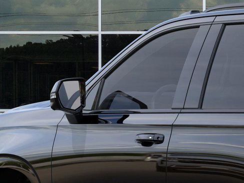 New 2026 Chevrolet Tahoe RST image 12