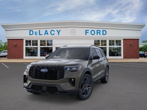 New 2026 Ford Explorer ST-Line w/ ST-Line Street Pack AWD/4WD image 3