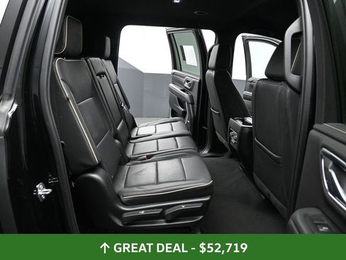 Used 2024 GMC Yukon XL SLT AWD/4WD image 24