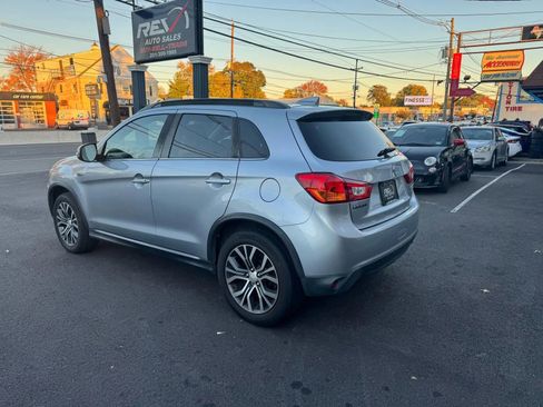 Used 2017 Mitsubishi Outlander Sport SEL image 5