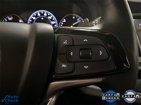 Used 2024 Buick Enclave Premium image 28