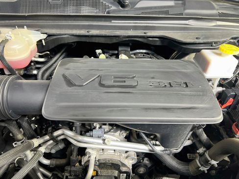Used 2022 RAM 1500 Big Horn AWD/4WD image 28