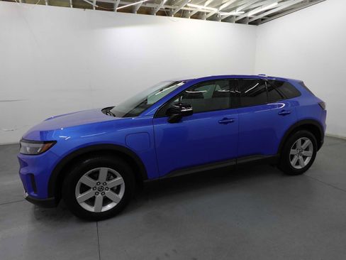Used 2024 Honda Prologue EX image 8